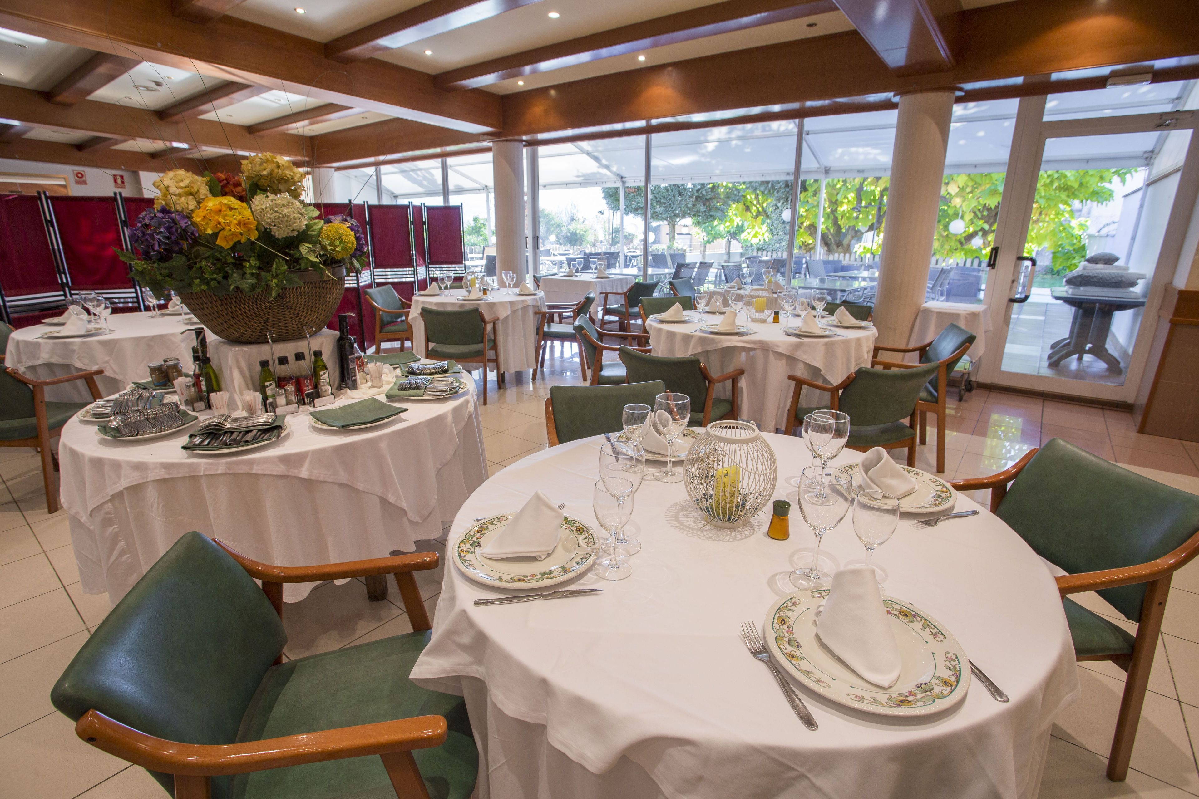 Se sirven desayunos, almuerzos y cenas