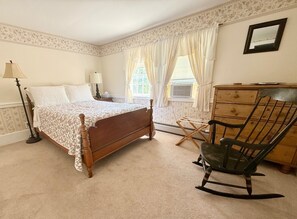 Kamer, 1 tweepersoonsbed | 1 slaapkamer, luxe beddengoed, een strijkplank/strijkijzer, gratis wifi