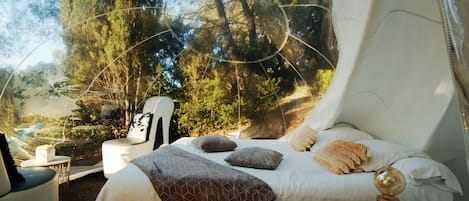 Liberty Bubble | 1 bedroom, premium bedding, individually decorated