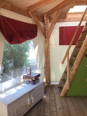 Cabin | 1 phòng ngủ, bộ đồ giường cao cấp, trang trí khác biệt 