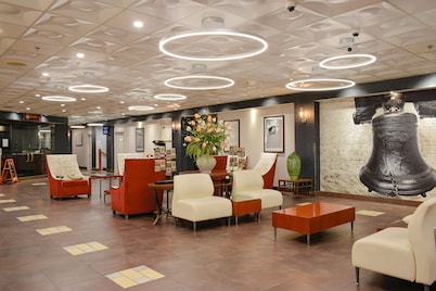 Chester Hotel & Conference Center