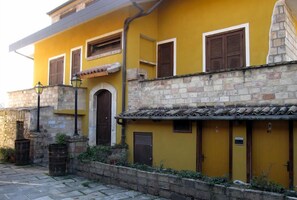 Exterior - Hotel Il Rifugio (Celano)