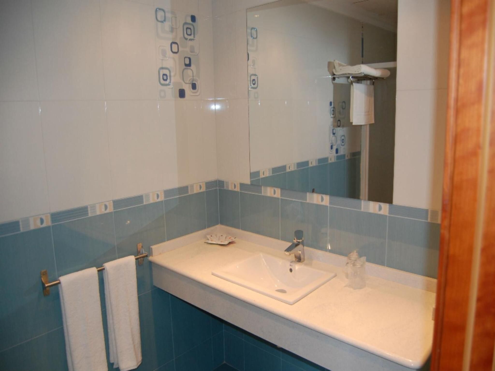 Photo - Hotel Almoradi