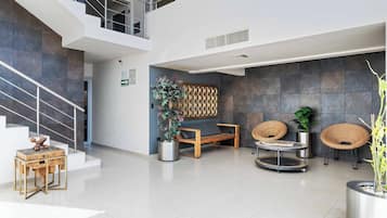Smart TV de 40 pulgadas con canales por cable y Netflix