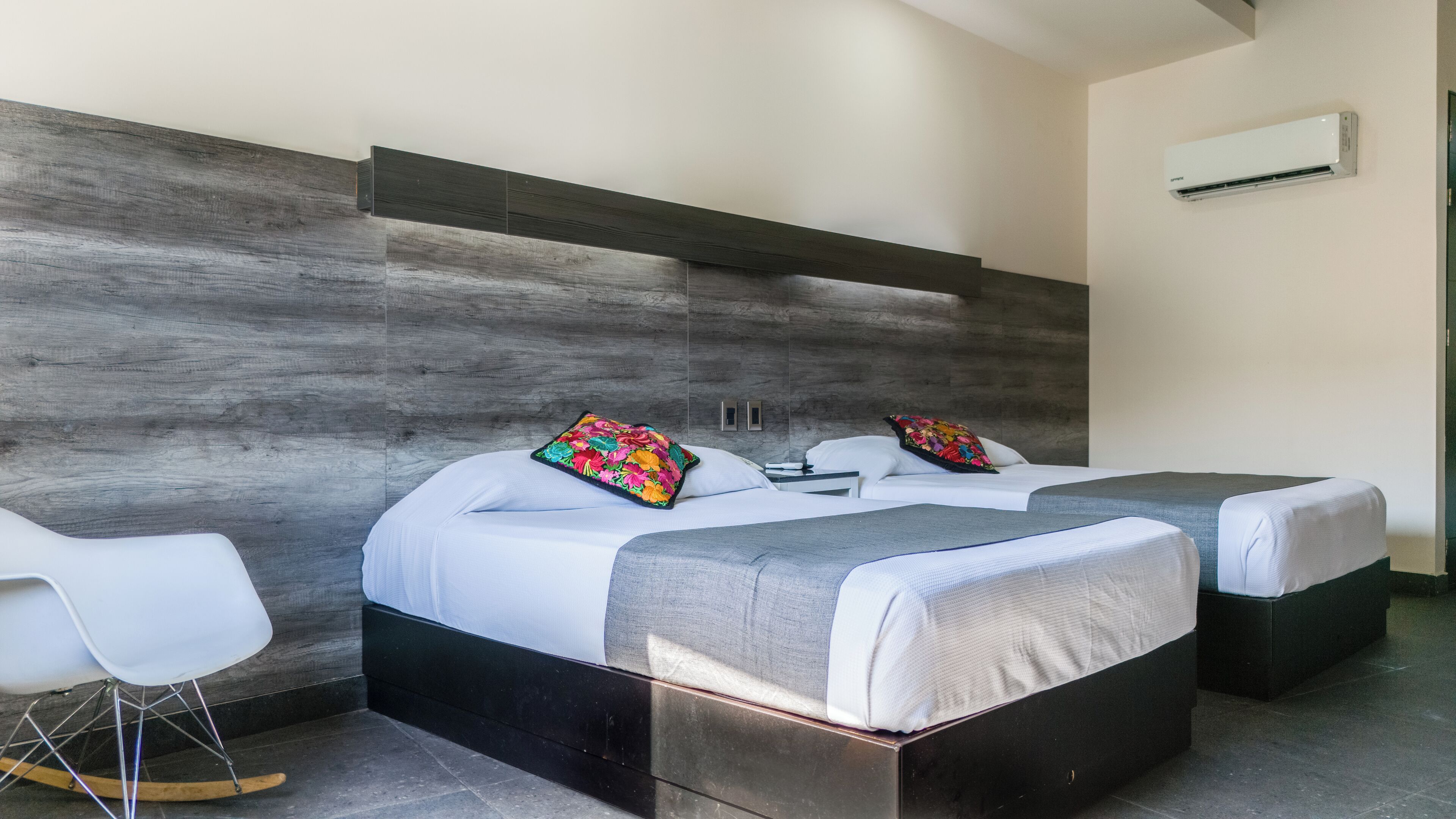 hypo-allergenic bedding, desk, iron/ironing board, free wifi