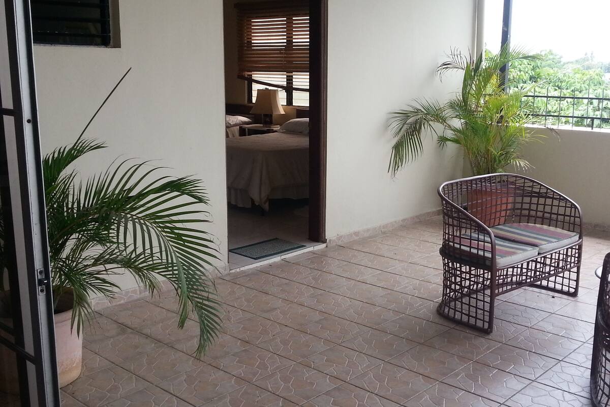 penthouse | terrace/patio