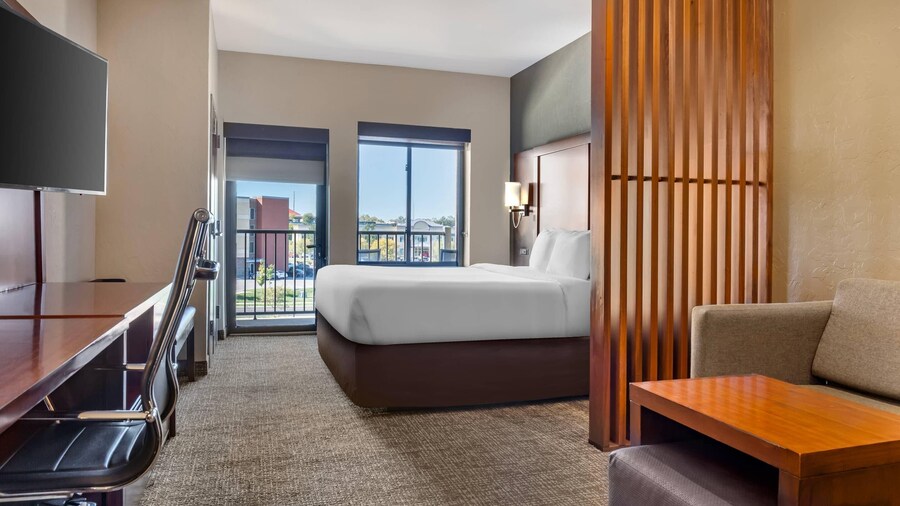 Comfort Suites Florence - Cincinnati South