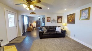 Superior Apartment, 1 Bedroom, Kitchen | Living area