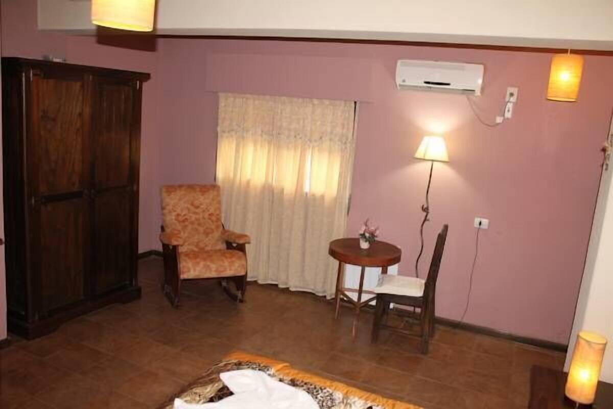 Standard Quadruple Room | Desk, blackout curtains, iron/ironing board, rollaway beds