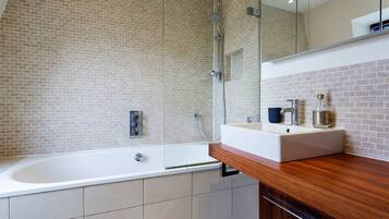 Maison, 4 chambres (Birbeck Road, Wimbledon) | Salle de bain