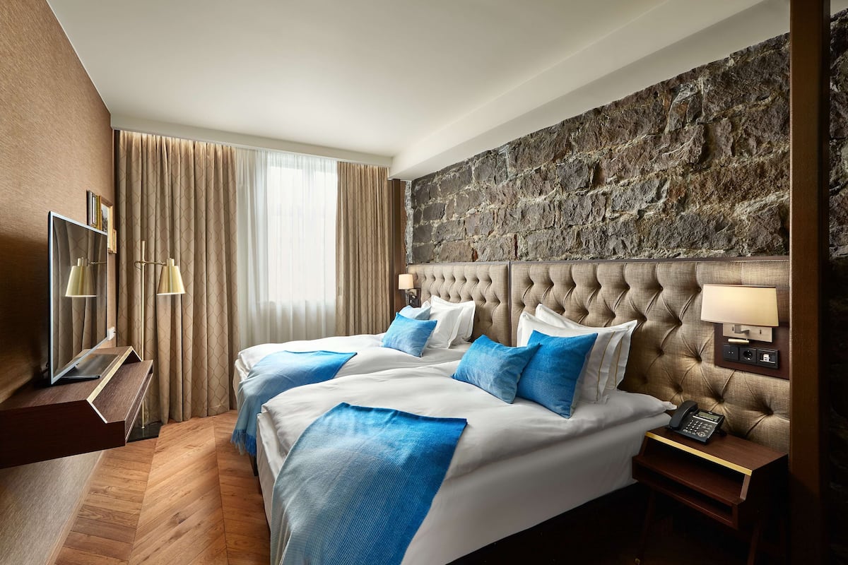 twin classic room | premium bedding, free minibar items, in-room safe, desk