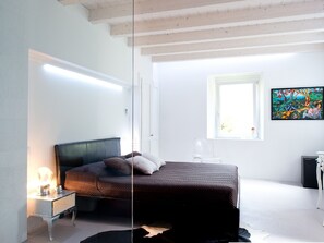 Standard Quadruple Room, Courtyard View (Camera Rosa) | View from property - B&B Casa del Nonno (Adrara San Martino)