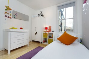 Ferienhaus, 4 Schlafzimmer (Farlow Road, Putney)