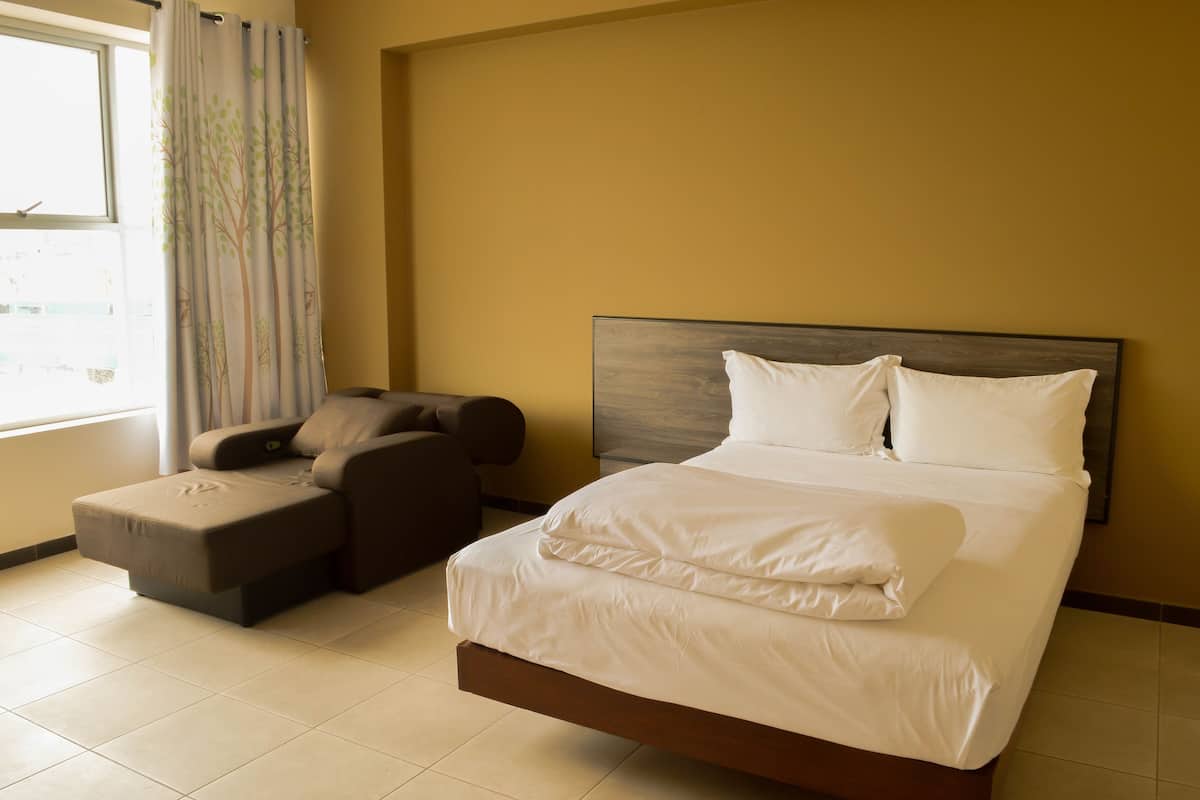 Standard Double Room, 1 Queen Bed | WiFi (free)