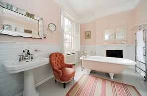 Casa, 6 habitaciones (Cambridge Road, Battersea) | Baño