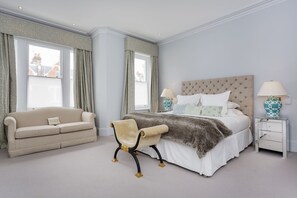 Ferienhaus, 4 Schlafzimmer (Addison Gardens, Kensington)