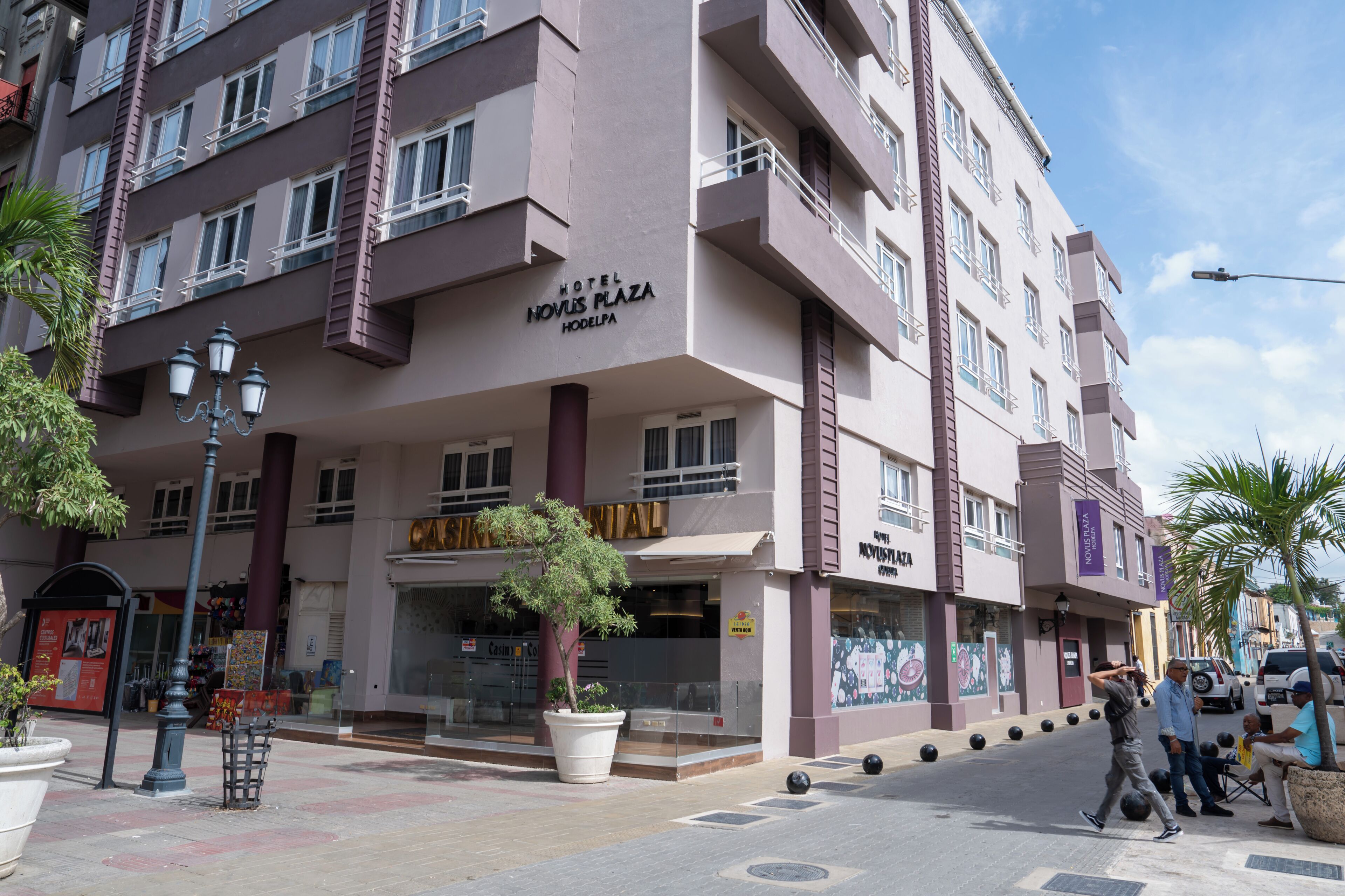 Photo - Novus Plaza