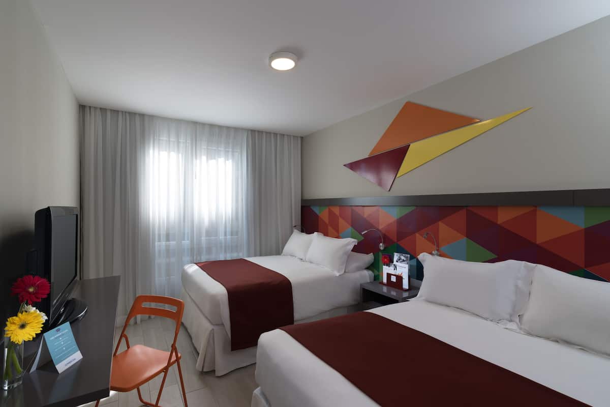 Executive Deluxe | In-room safe, desk, blackout curtains, iron/ironing board