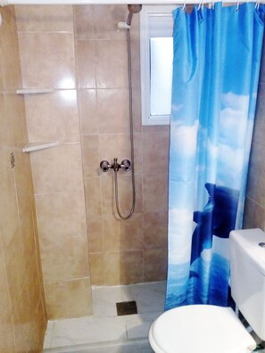 Standard-Apartment, 1 Queen-Bett, Küche | Badezimmer