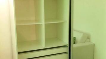 Standard Apartment, 1 Queen Bed, Kitchen | Living area | 32-inch flat-screen TV with cable channels, TV, MP3 dock