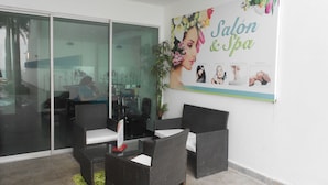 Unclassified image, 2 of 18, button - DHI Palmeto (Cartagena)