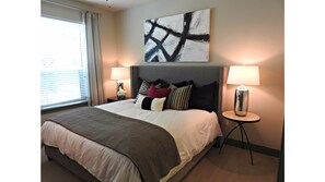 2 quartos, ferros/tábuas de passar roupa