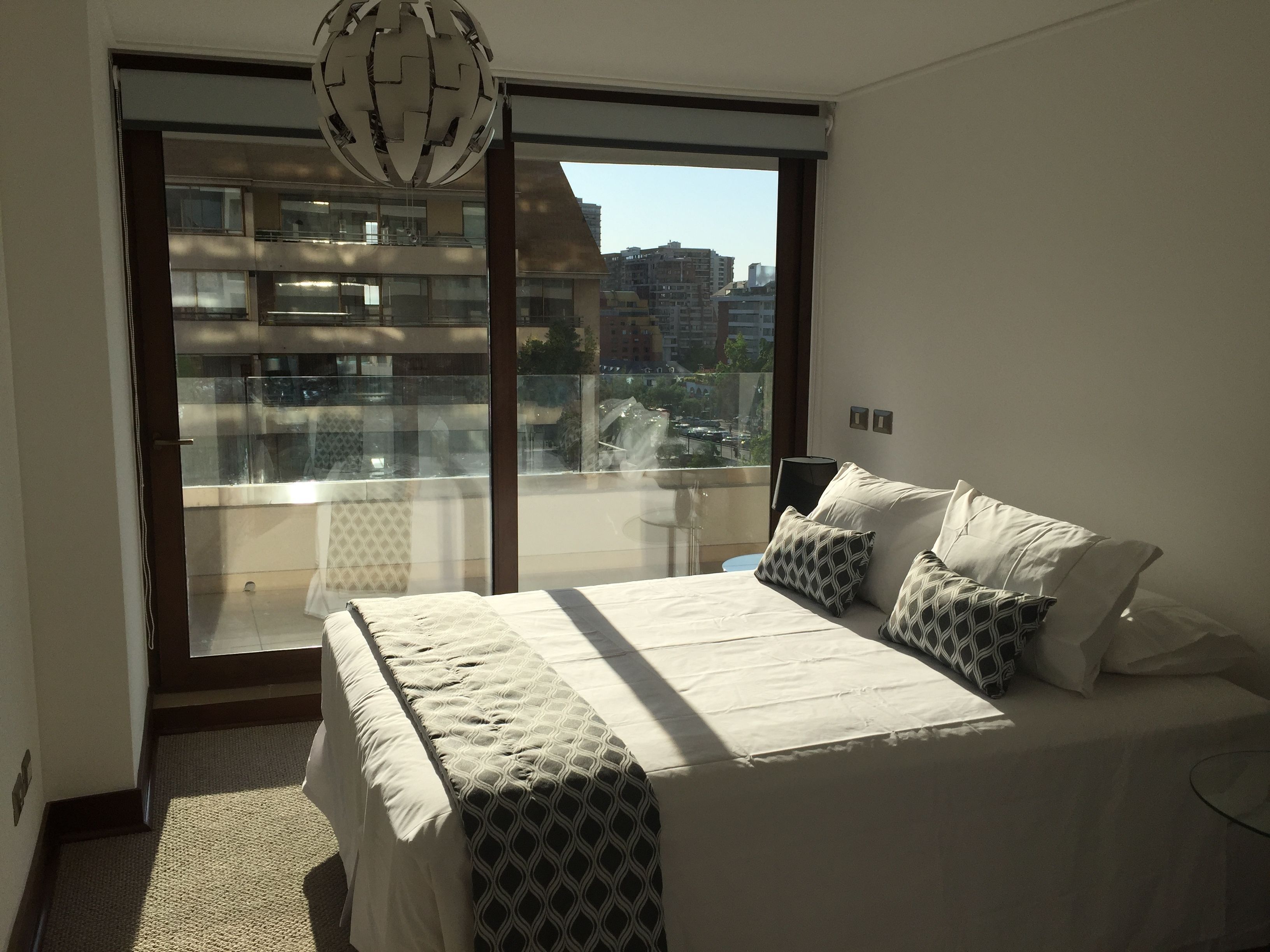 标准公寓, 2 间卧室, 双浴室 | 2 多间卧室、高档床上用品、客房内保险箱、熨斗/熨衣板