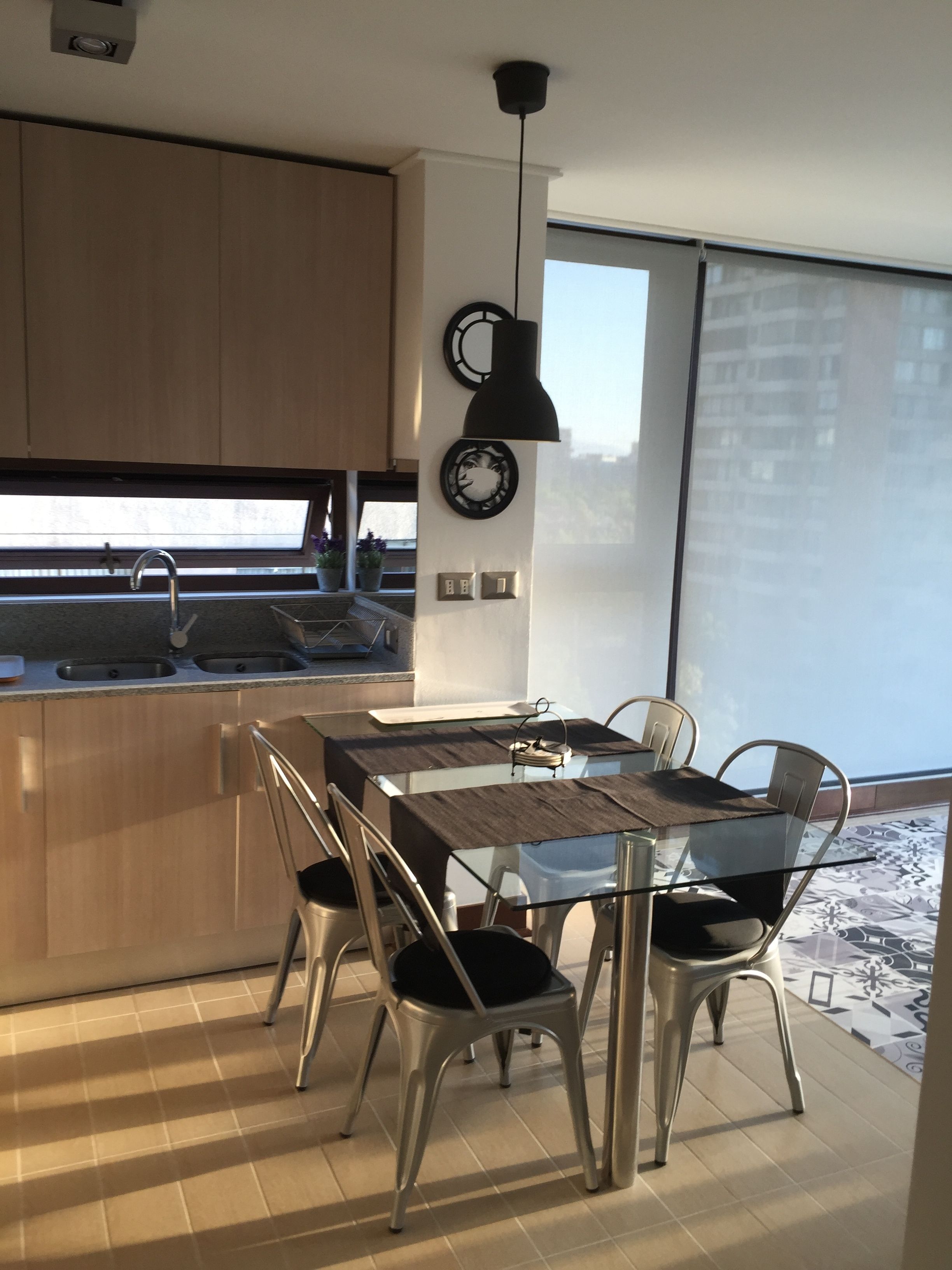 Standard-Apartment, 2 Schlafzimmer, 2 Bäder | Essbereich im Zimmer