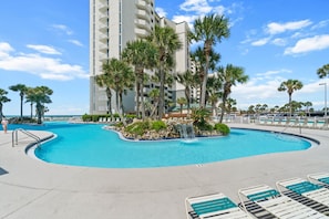 3 outdoor pools, a heated pool