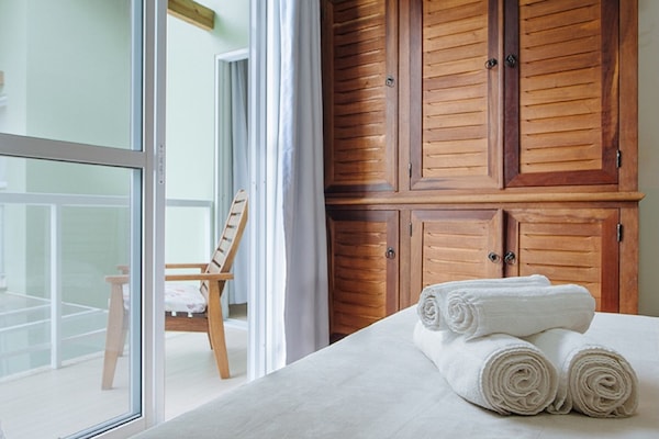 Fer et planche à repasser, lits bébé (gratuits), Wi-Fi gratuit