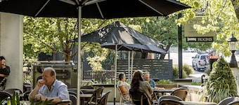The Crafers Hotel