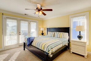 4 camere, una scrivania, ferro/asse da stiro, Wi-Fi gratuito