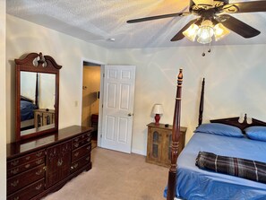 5 bedrooms, WiFi, bed sheets