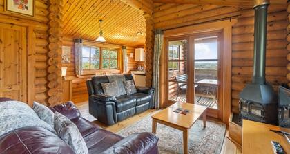 Family-friendly, centrally placed for all parts of Devon, unspoilt countryside