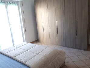 3 Schlafzimmer, Bügeleisen/Bügelbrett, kostenloses WLAN