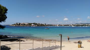 Beach nearby, sun-loungers