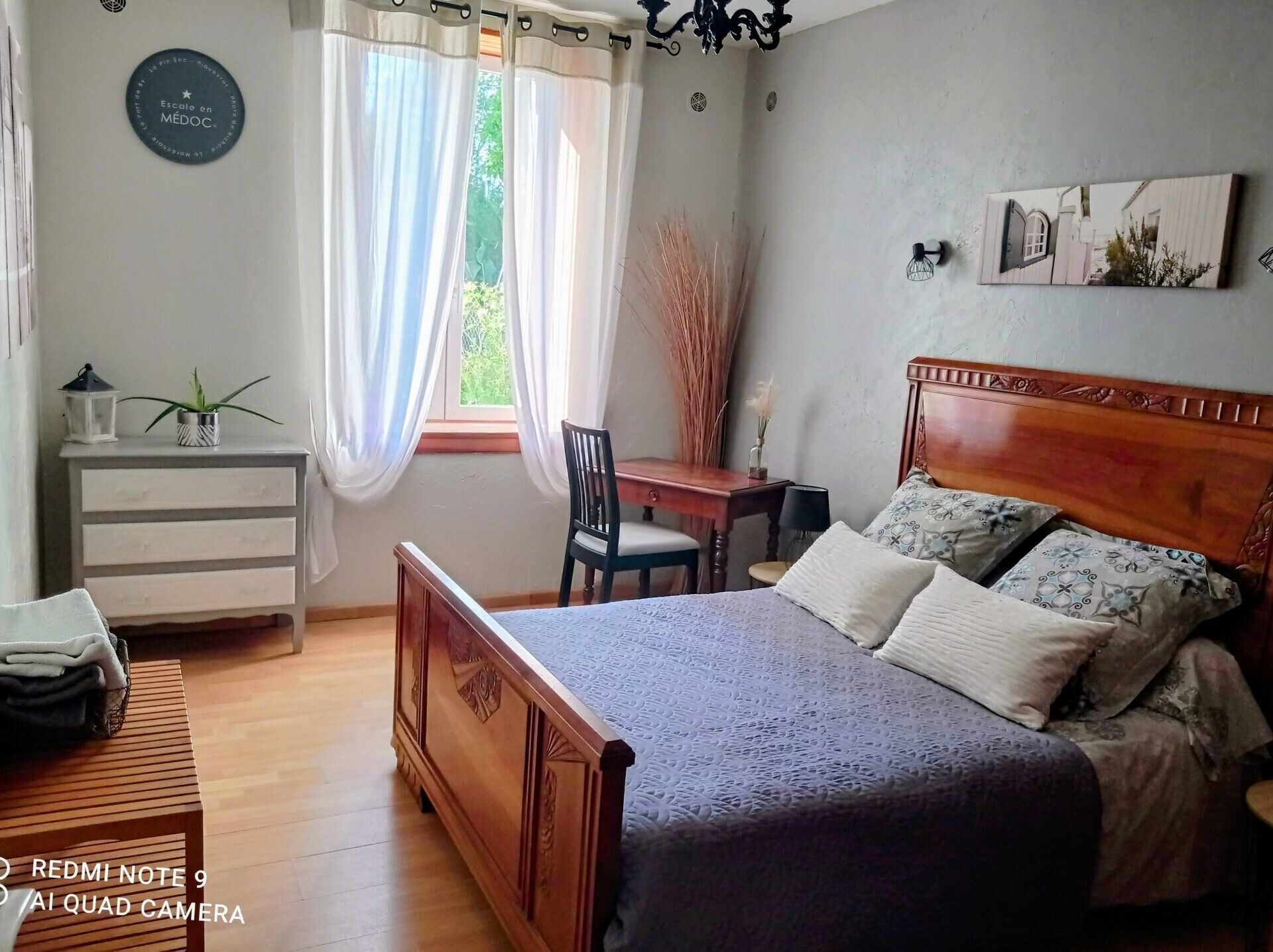 2 chambres, fer et planche à repasser, lit parapluie, Wi-Fi gratuit