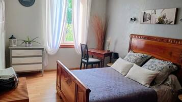 2 chambres, fer et planche Ă repasser, lit parapluie, Wi-Fi gratuit
