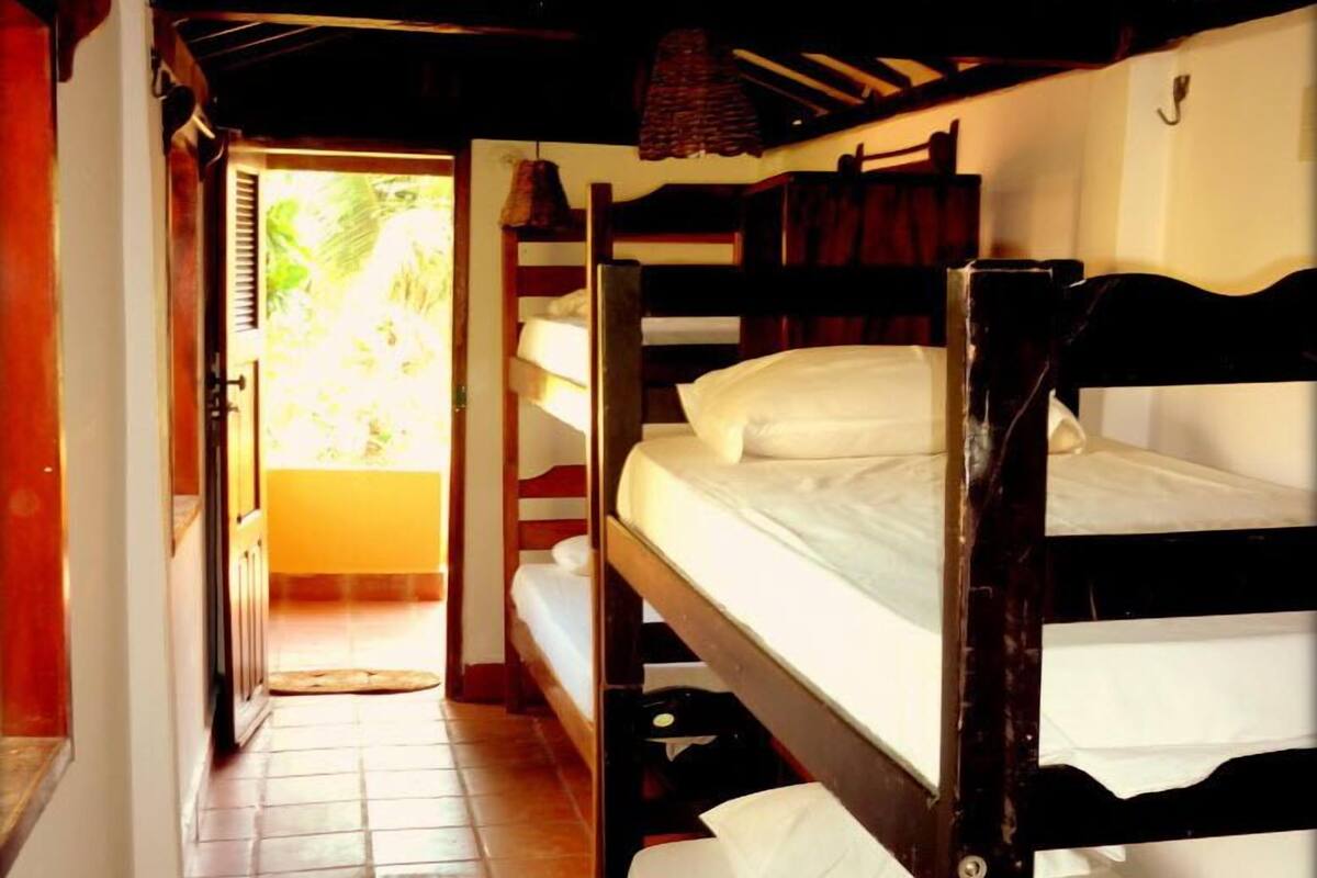 Iron/ironing board, free WiFi