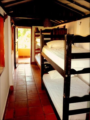 Economy Shared Dormitory, Mixed Dorm | Iron/ironing board, free WiFi