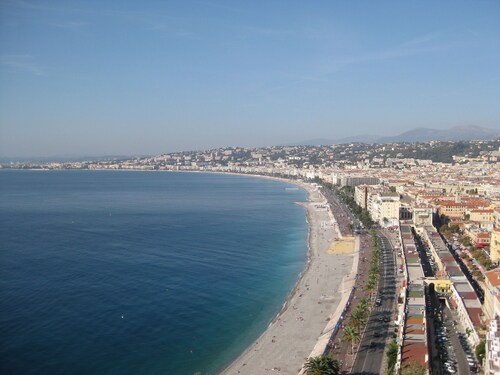 Charming and Characterful One Bed, Superb Central Location Old Town Nice