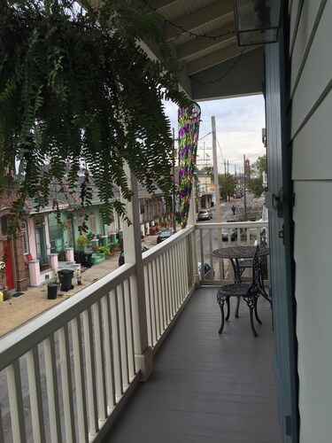 Holiday luxury in Marigny secure gated parking btw French Quarter & Bywater