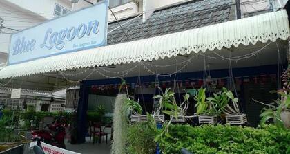 Blue Lagoon Guest House and Bar