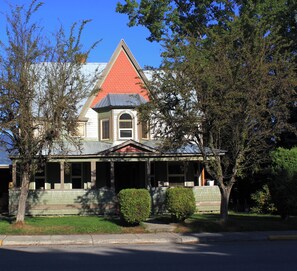 Esterni