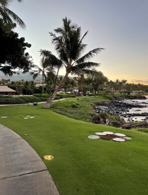 Property grounds - Great for families and couples.  Next to a tropical pool in Hawaiian landscape. (Wailea-Makena)
