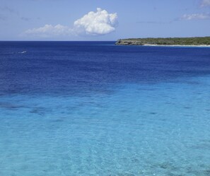 On the beach, sun-loungers, beach towels - ON THE SEA! 2 beaches with an easy walk! Couples only! Private/natural/exclusive (Cas Abou, Banda Abou)