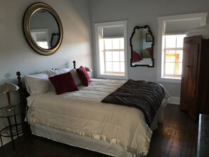 Iron/ironing board, travel crib, free WiFi, bed sheets