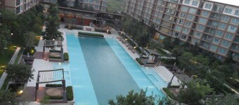 Baan Thew Lom By Woranan