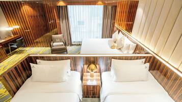 1 bedroom, minibar, in-room safe, desk