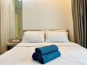 Habitación familiar | 1 habitación, ropa de cama hipoalergénica y escritorio 